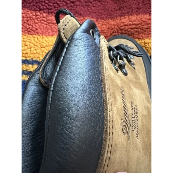 DS NWOB Danner Made In USA Combat Hiker 43513x Leather Boots Size 11 New Vibram